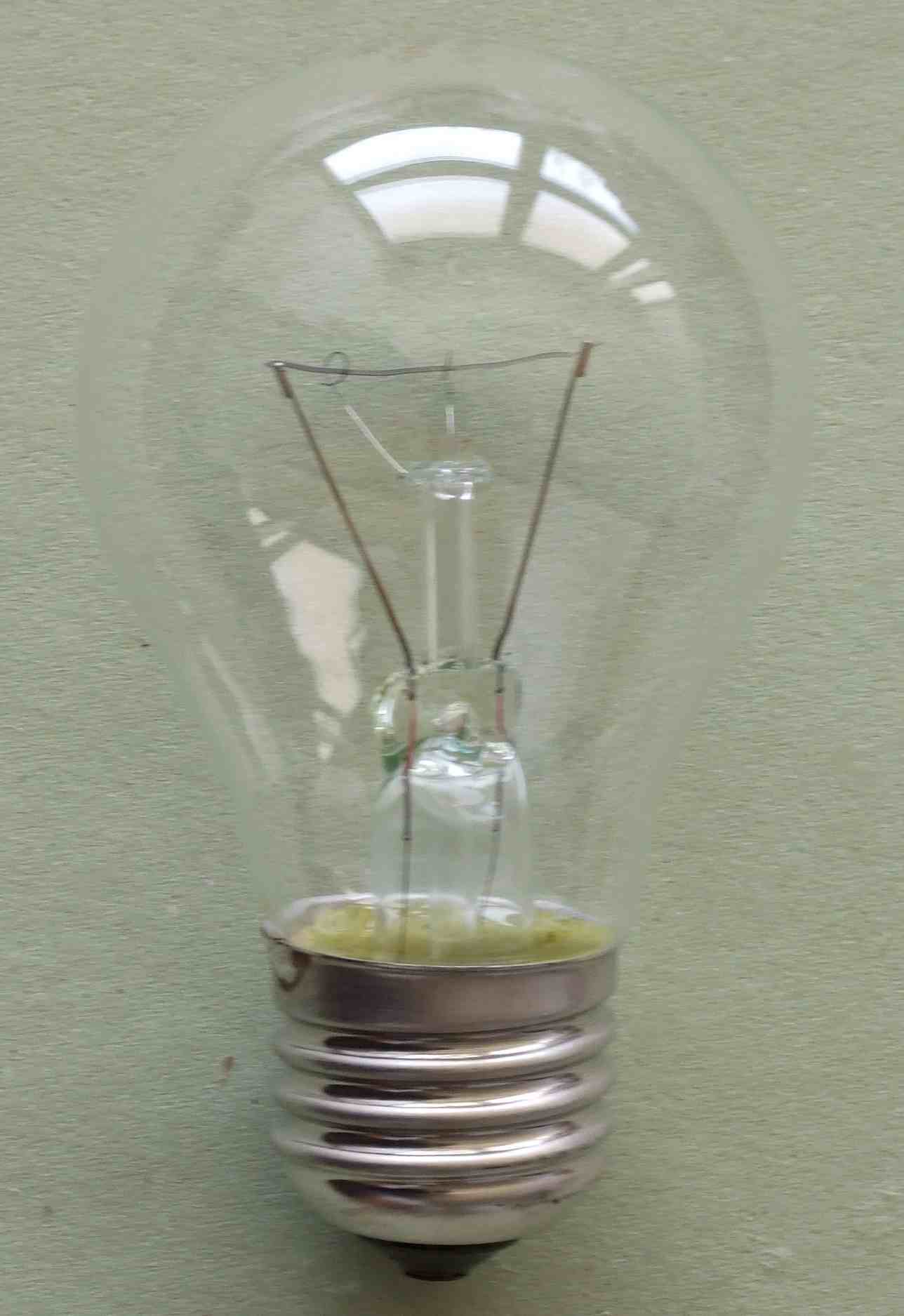 TES-LAMPS Žárovka E27/40W klasik čirá
